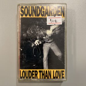 SOUNDGARDEN - LOUDER THAN LOVE CASSETTE TAPE